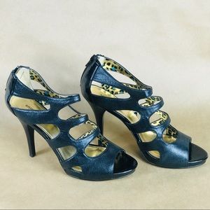 Bisou Bisou Black with 4 1/2” Heel Size 10M